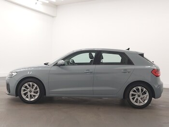 Used Audi A1 2023 for sale - 77750980: Photo