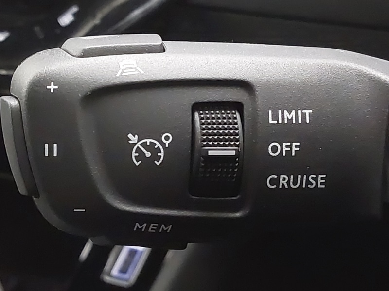 Used Peugeot 2008 2025 for sale - 77173615: Photo 17