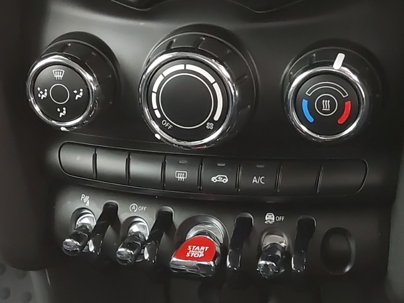 Used MINI Hatch 2018 for sale - 76427639: Photo 15