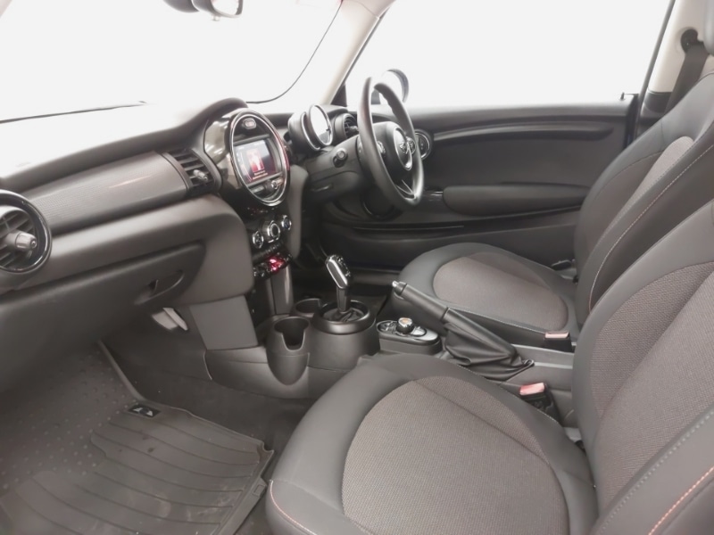 Used MINI Hatch 2018 for sale - 76427639: Photo 5