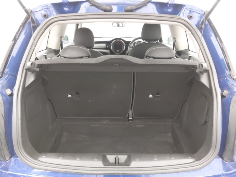 Used MINI Hatch 2018 for sale - 76427639: Photo 8