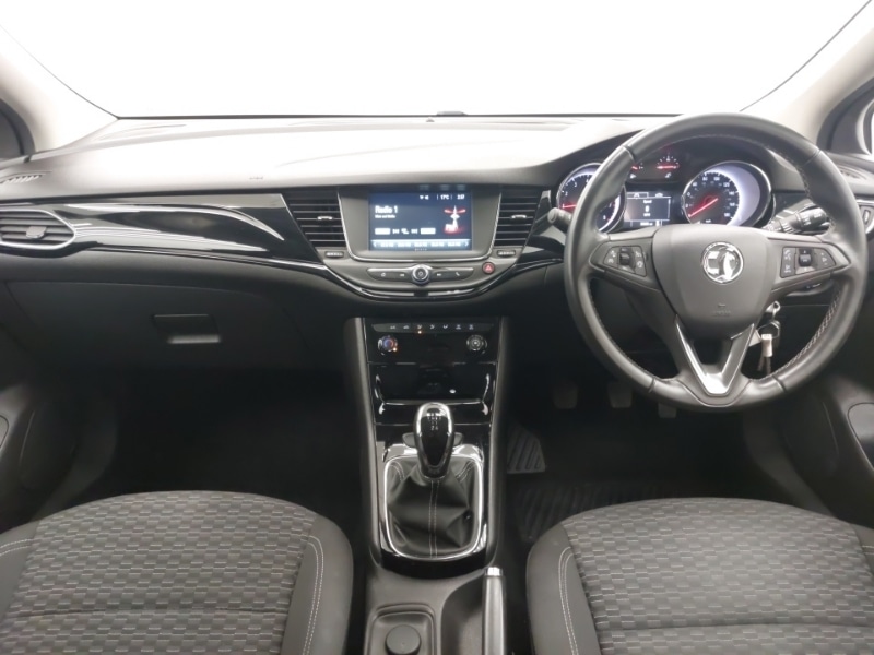 Used Vauxhall Astra 2018 for sale - 77999506: Photo 2