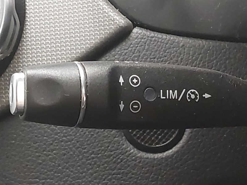 Used Mercedes-Benz GLA 2018 for sale - 77008631: Photo 15