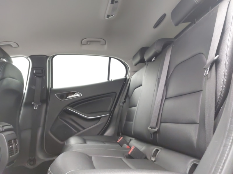 Used Mercedes-Benz GLA 2018 for sale - 77008631: Photo 6