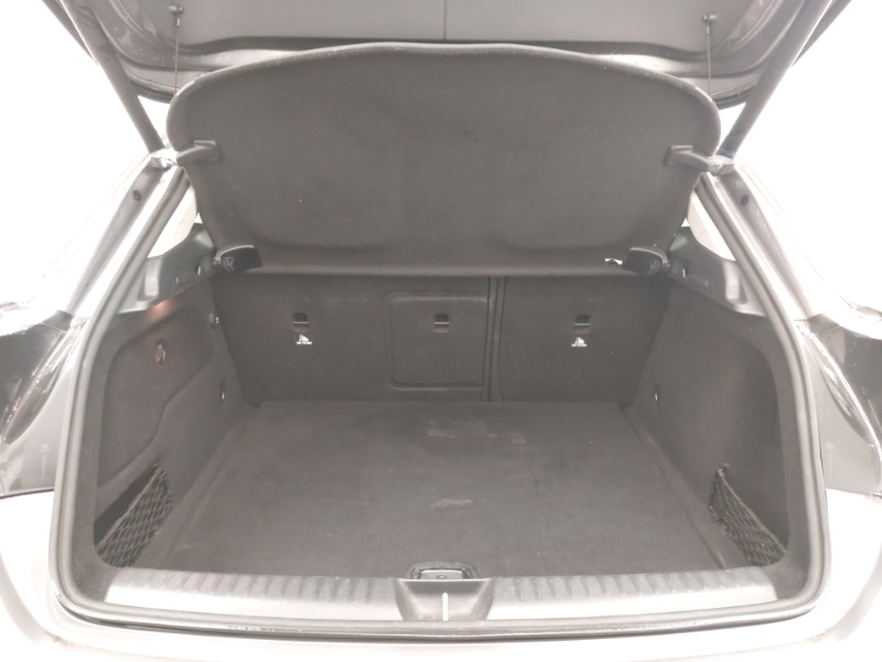 Used Mercedes-Benz GLA 2018 for sale - 77008631: Photo 8