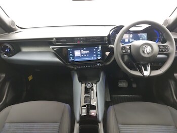 Used Alfa Romeo Junior 2025 for sale - 77846868: Photo