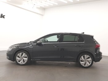 Used Volkswagen Golf 2023 for sale - 78342530: Photo