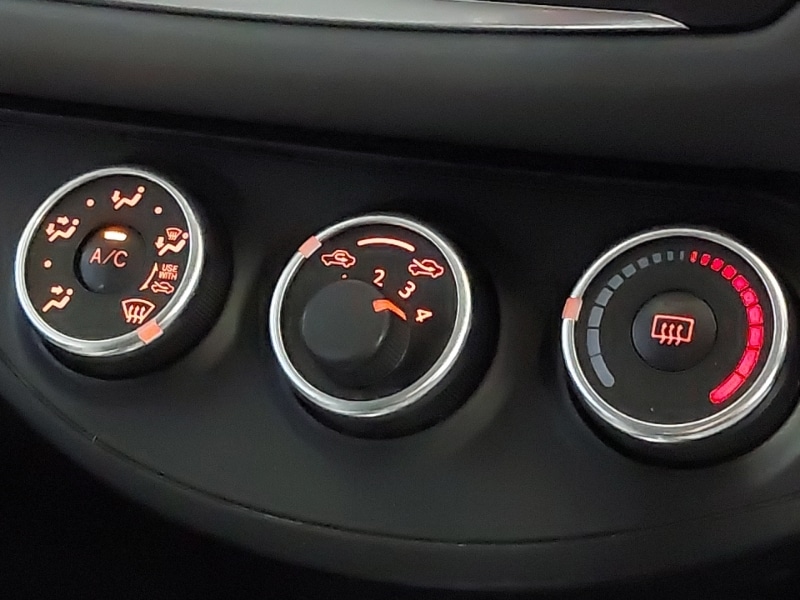 Used Toyota Yaris 2016 for sale - 77385732: Photo 13