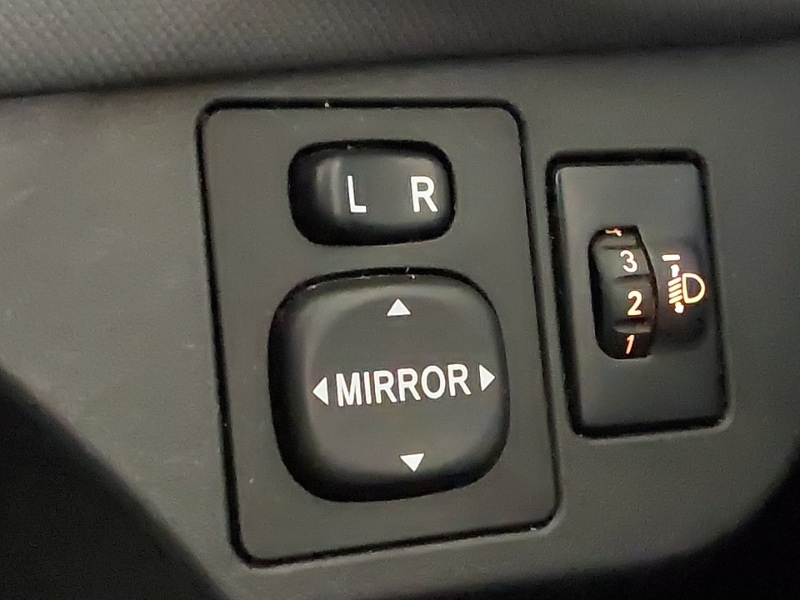 Used Toyota Yaris 2016 for sale - 77385732: Photo 18