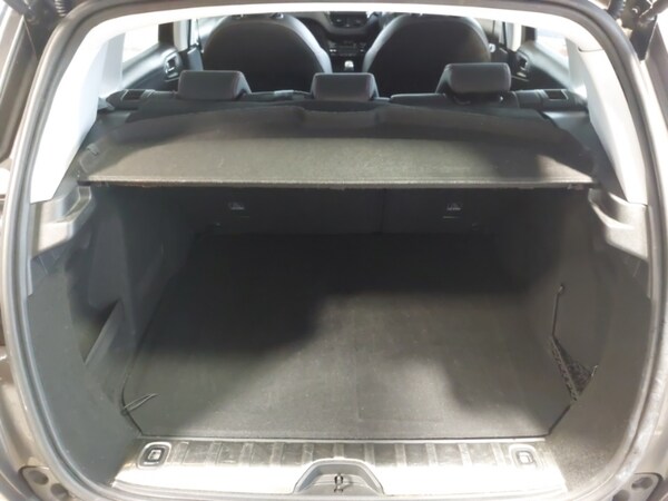 Used Peugeot 2008 2019 for sale - 76213440: Photo 8