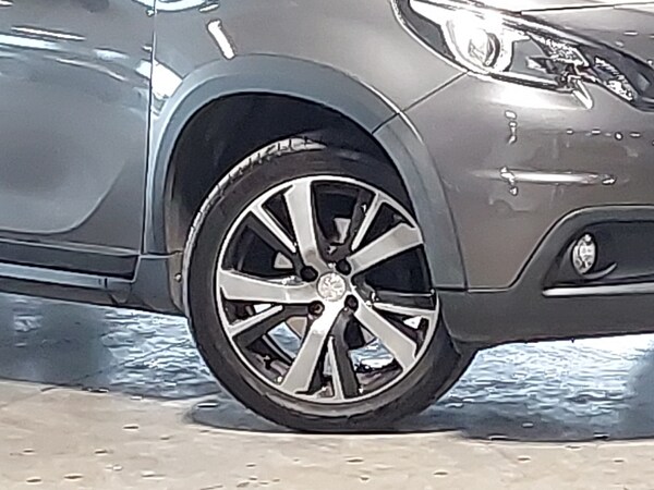 Used Peugeot 2008 2019 for sale - 76213440: Photo 9