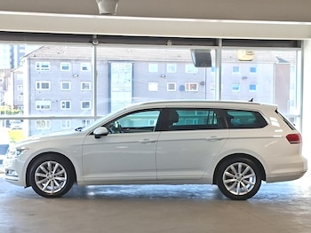 Used Volkswagen Passat 2019 for sale - 78374278: Photo