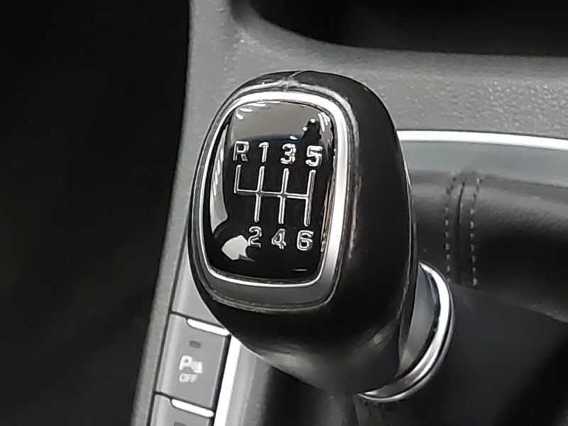 Used Hyundai i30 2018 for sale - 76160785: Photo 17