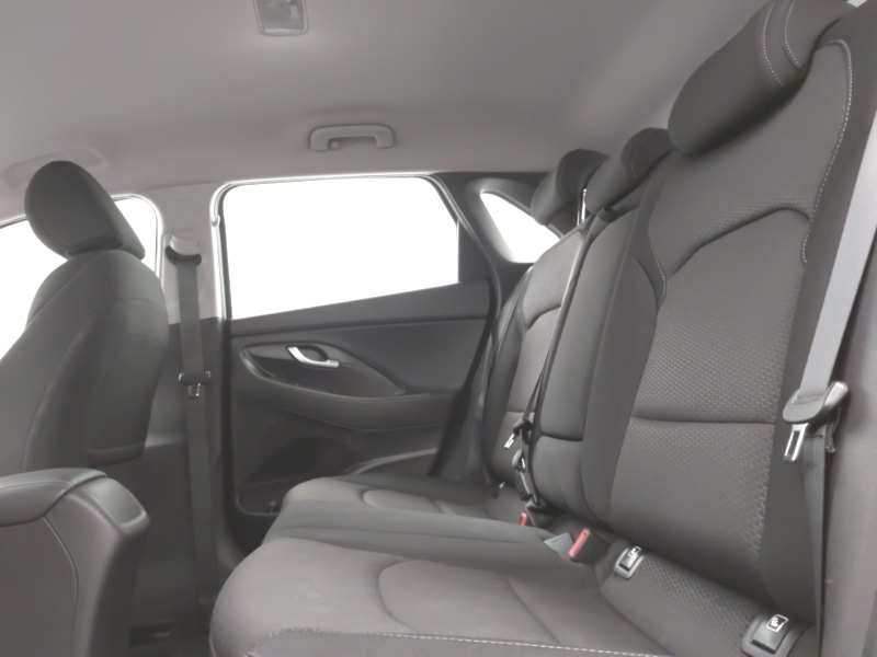 Used Hyundai i30 2018 for sale - 76160785: Photo 6