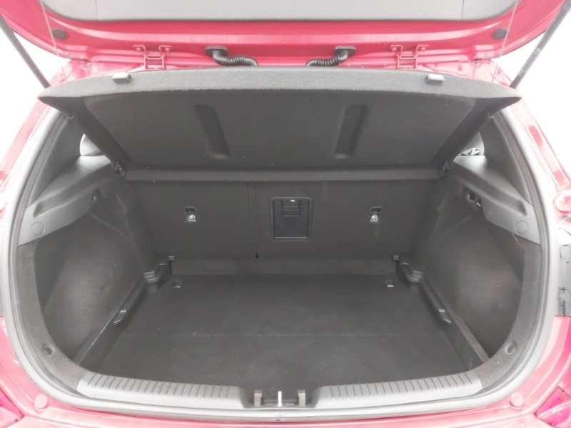 Used Hyundai i30 2018 for sale - 76160785: Photo 8