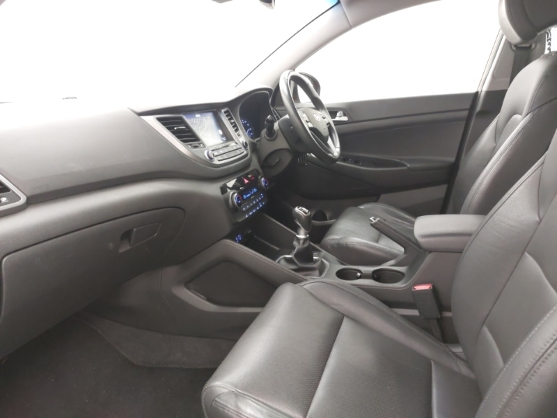 Used Hyundai TUCSON 2017 for sale - 76664029: Photo 5