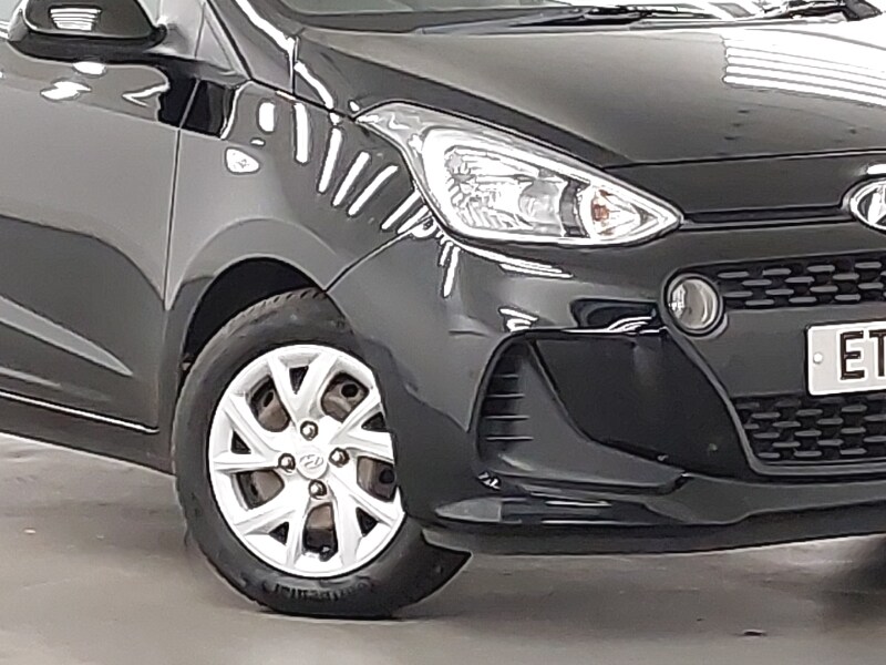 Used Hyundai i10 2019 for sale - 76533099: Photo 9