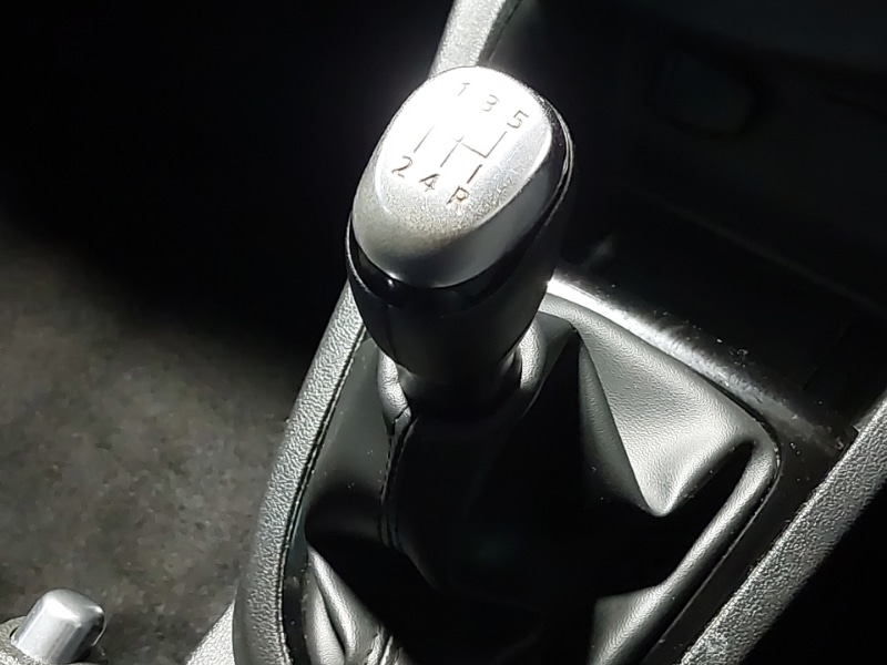 Used Renault Clio 2018 for sale - 77338349: Photo 16