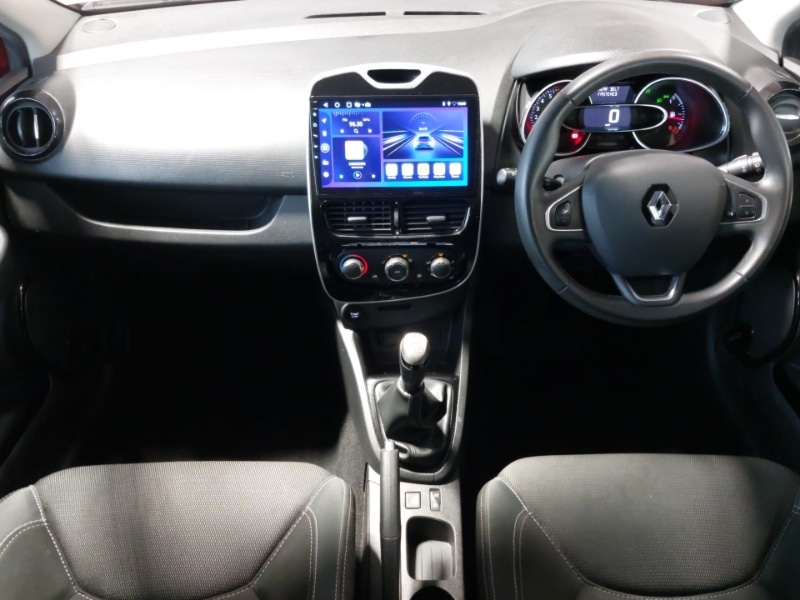 Used Renault Clio 2018 for sale - 77338349: Photo 2