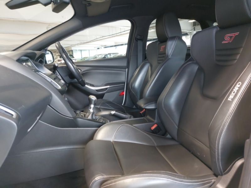 Used Ford Focus 2015 for sale - 77933420: Photo 5