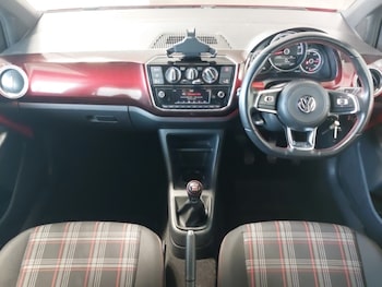 Used Volkswagen up! 2018 for sale - 78511438: Photo