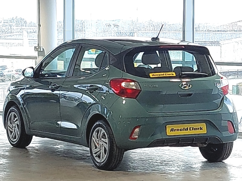 Used Hyundai i10 2023 for sale - 77956635: Photo 3