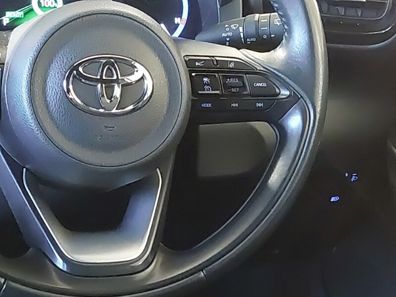 Used Toyota Yaris Cross 2022 for sale - 77209107: Photo 11