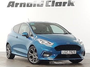 Used Ford Fiesta 2018 for sale - 77338383: Photo
