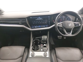 Used Volkswagen Touareg 2022 for sale - 78656181: Photo