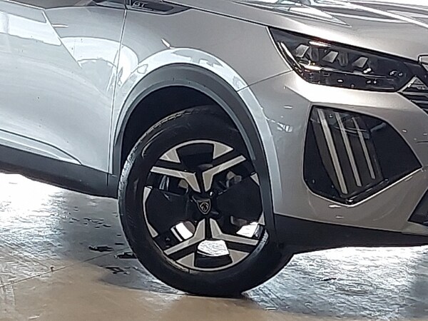 Used Peugeot 2008 2025 for sale - 75656669: Photo 9
