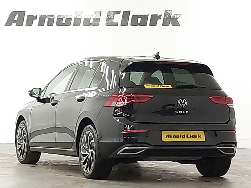 Used Volkswagen Golf 2023 for sale - 77815352: Photo 3