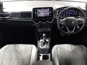 Used Volkswagen T-Roc 2022 for sale - 77154918: Photo