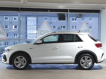 Used Volkswagen T-Roc 2022 for sale - 77154918: Photo