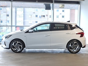 Used Hyundai i20 2023 for sale - 79092510: Photo