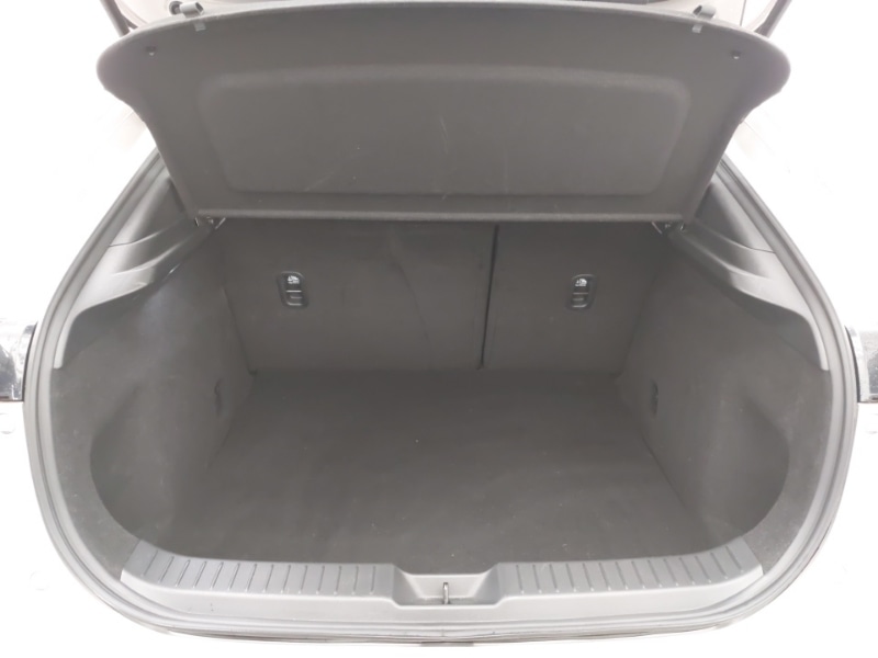 Used Mazda CX-30 2023 for sale - 76511484: Photo 8