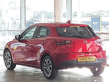 Used Mazda Mazda2 2019 for sale - 75807943: Photo