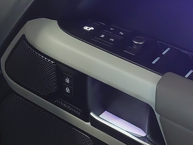 Used Land Rover Defender 2020 for sale - 77573374: Photo 19