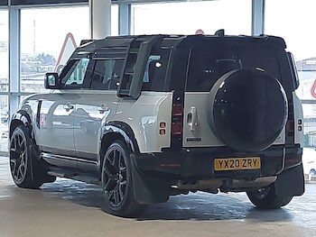 Used Land Rover Defender 2020 for sale - 77573374: Photo