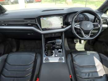 Used Volkswagen Touareg 2021 for sale - 74590586: Photo