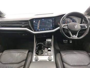 Used Volkswagen Touareg 2022 for sale - 78085263: Photo