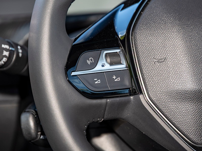 Used Peugeot 2008 2025 for sale - 76822147: Photo 11