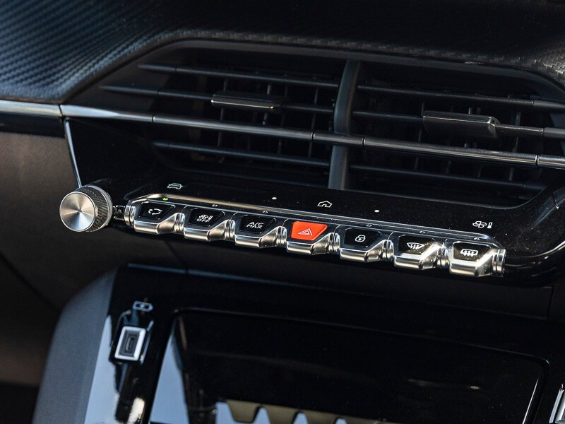 Used Peugeot 2008 2025 for sale - 76822147: Photo 16