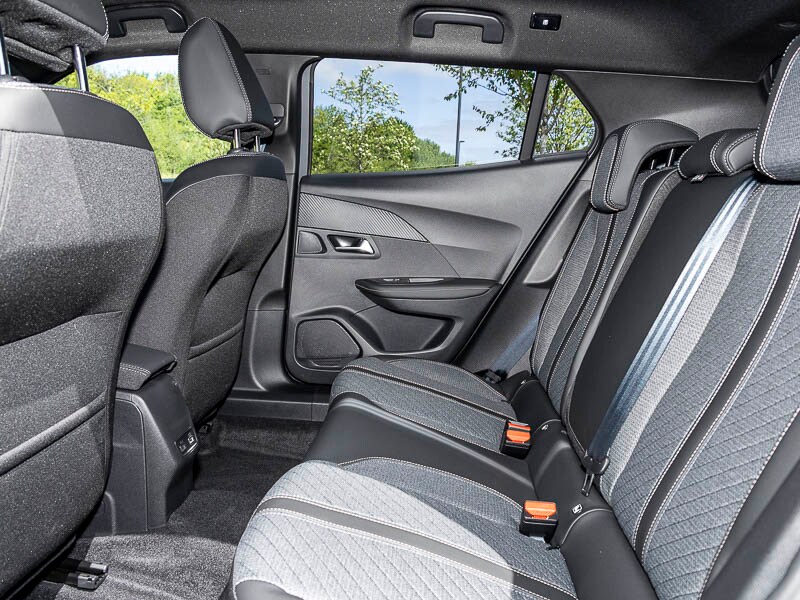 Used Peugeot 2008 2025 for sale - 76822147: Photo 6