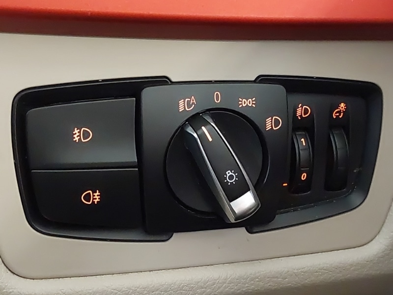 Used BMW 3 Series 2016 for sale - 76683583: Photo 17