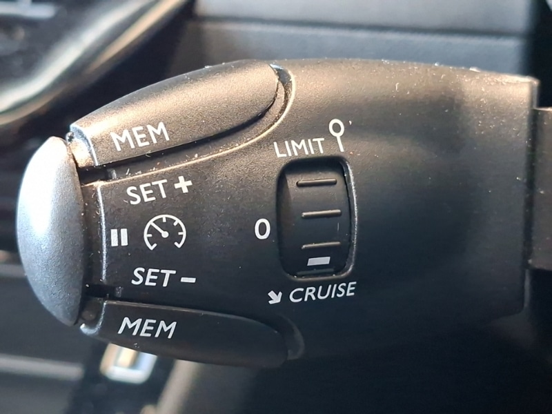 Used Peugeot 208 2023 for sale - 78033085: Photo 15