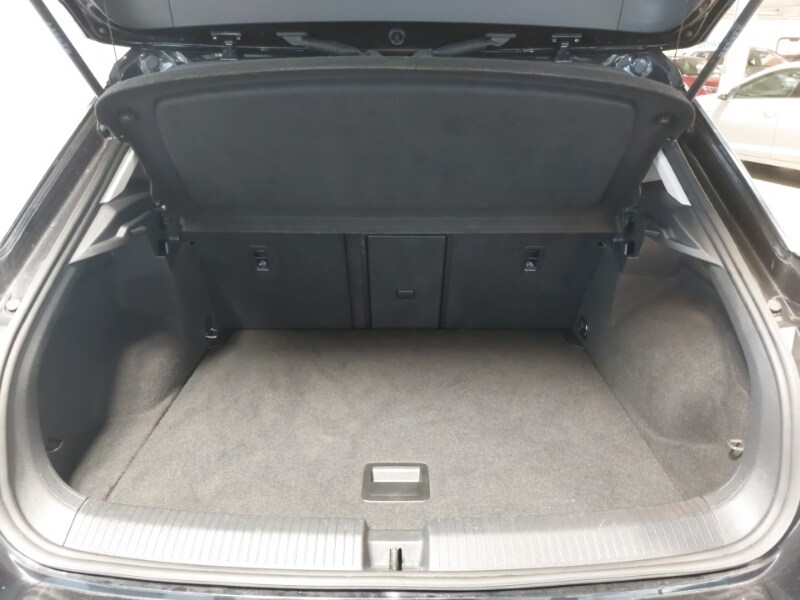 Used Volkswagen T-Roc 2022 for sale - 77448413: Photo 8