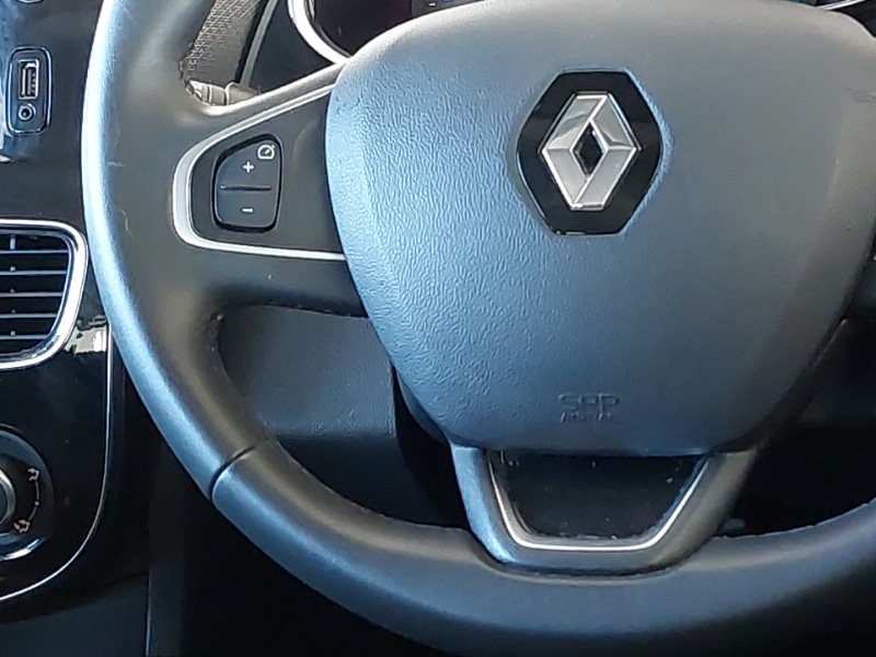 Used Renault Clio 2017 for sale - 77750982: Photo 10