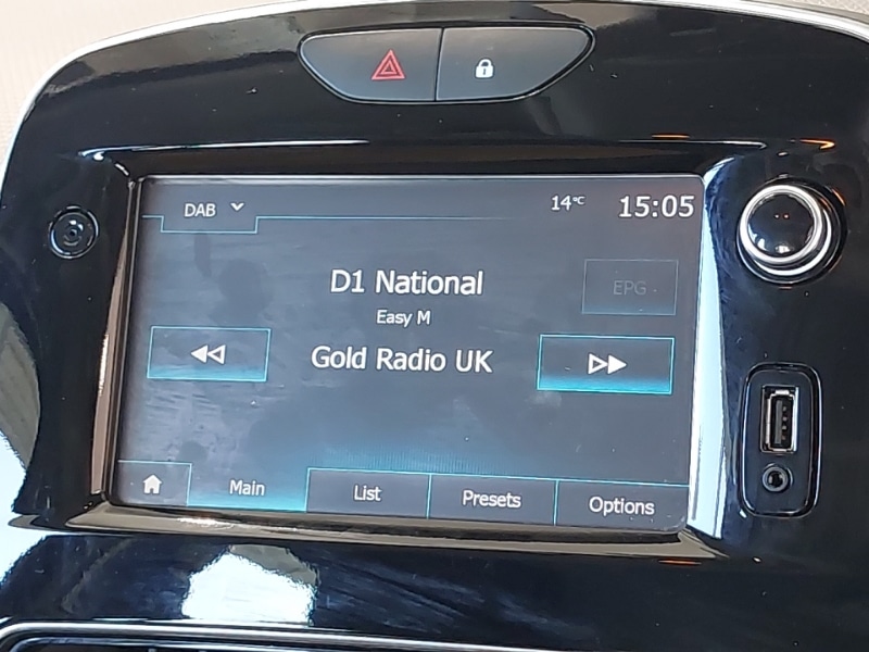 Used Renault Clio 2017 for sale - 77750982: Photo 16