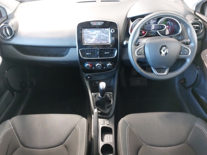 Used Renault Clio 2017 for sale - 77750982: Photo 2