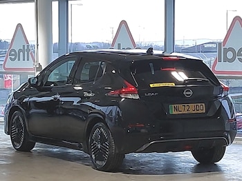 Used Nissan Leaf 2022 for sale - 77352550: Photo